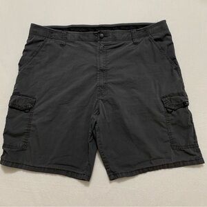 Wrangler Cargo Shorts Men's Gray Cotton Blend Size 42 Inseam 9"